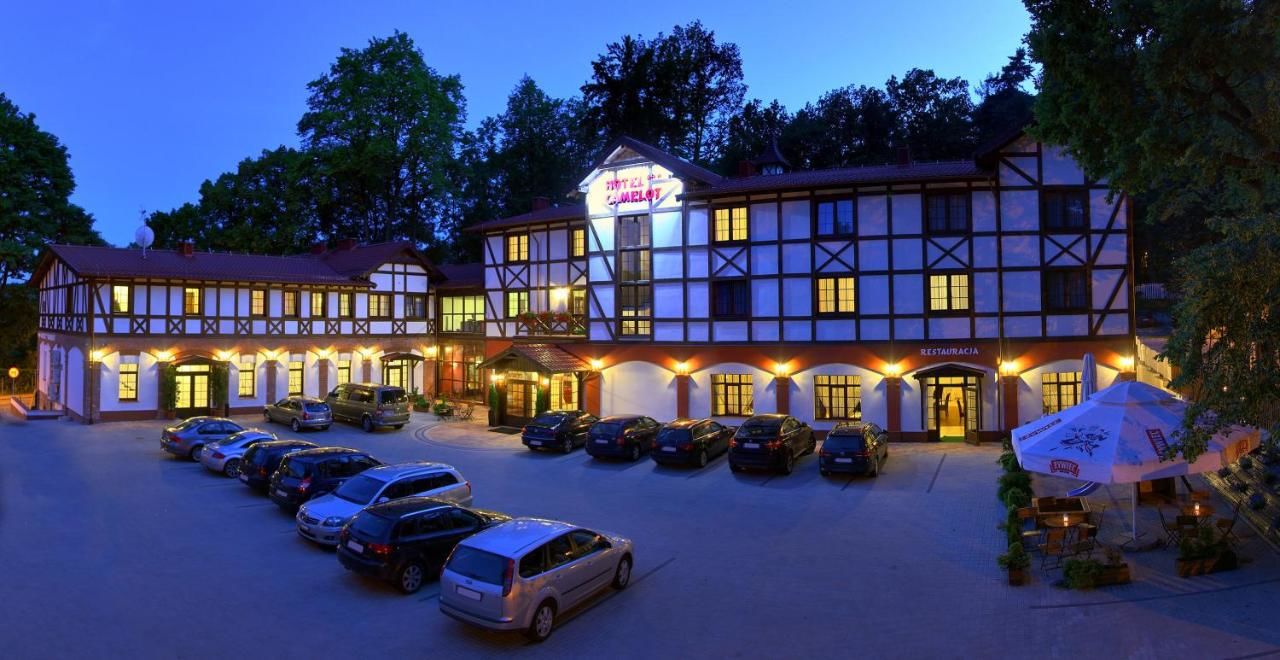 Отель Hotel Camelot Щавно-Здруй-13